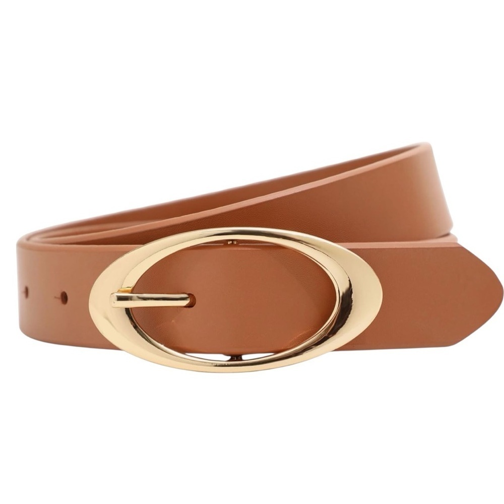 Elegant Tan Belt with Gold Buckle
